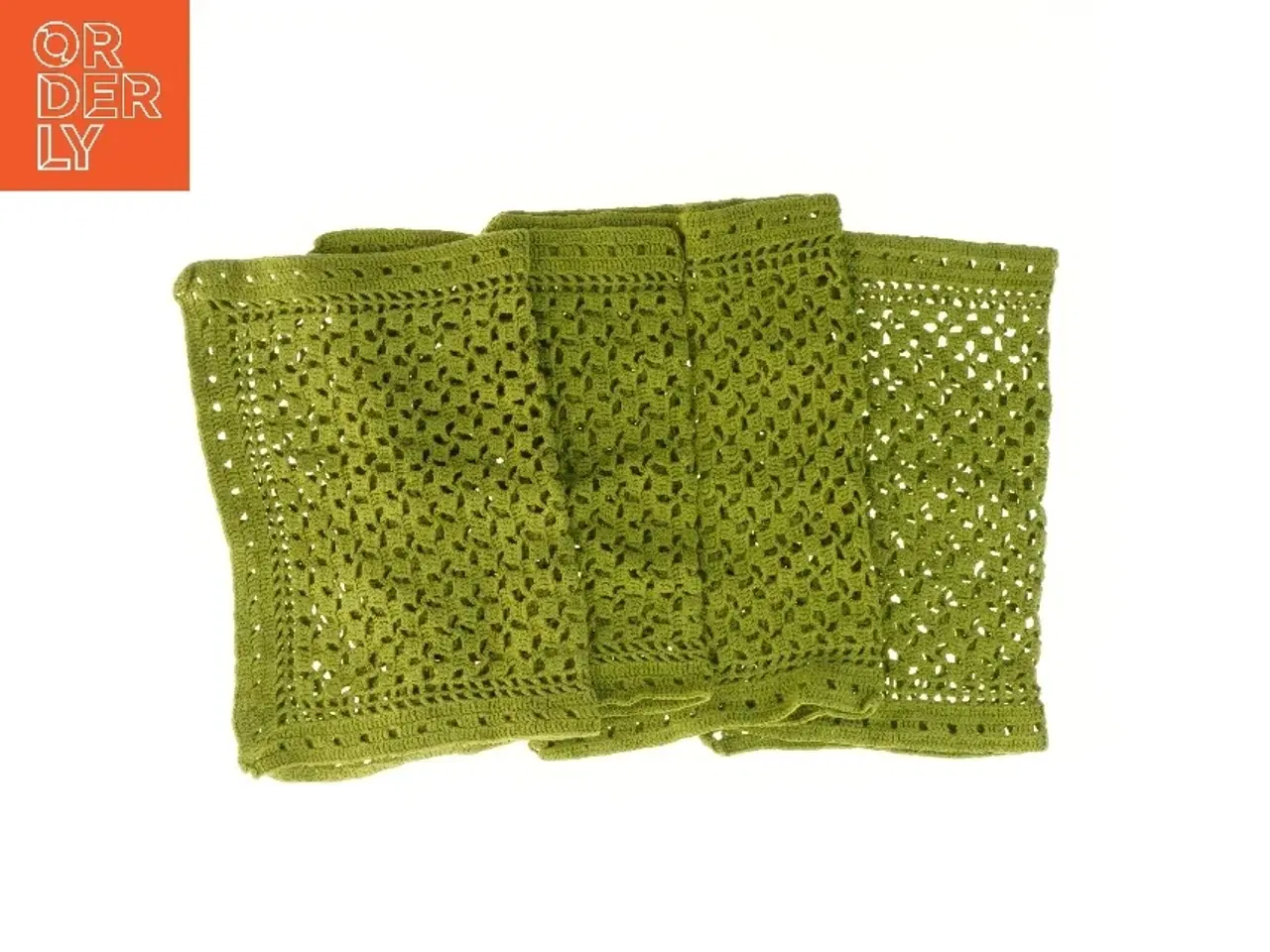 Billede 2 - Hæklede servietter / dækkeservietter (str. 4 stk 44x31,5 cm)