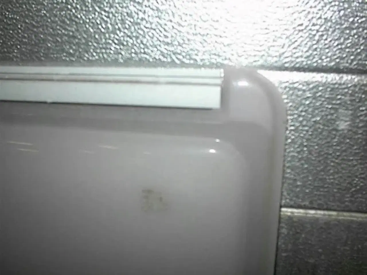 Billede 2 -   Burstner Toilet Rude.