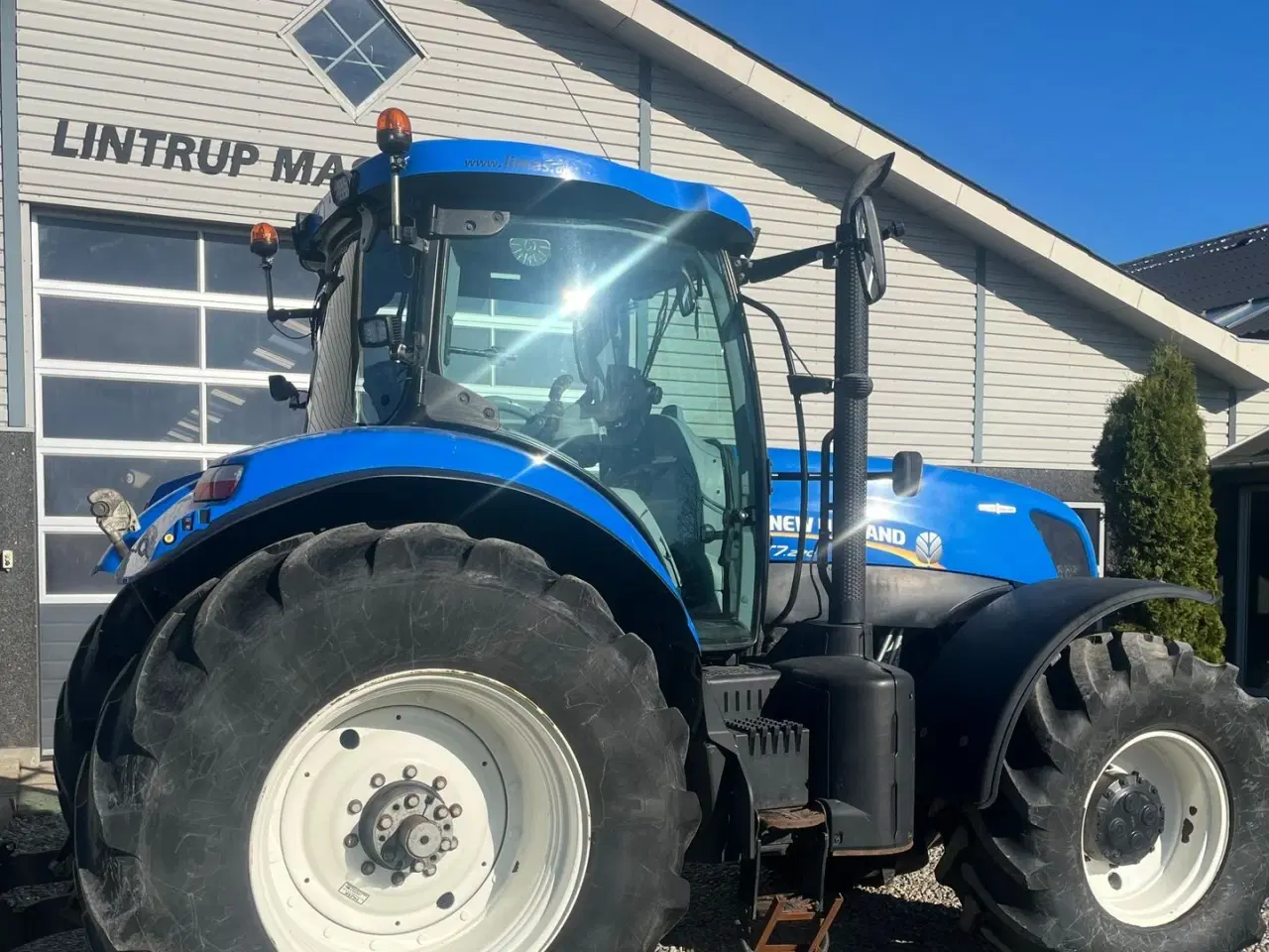 Billede 12 - New Holland T7.270 AutoCommand med frontlift