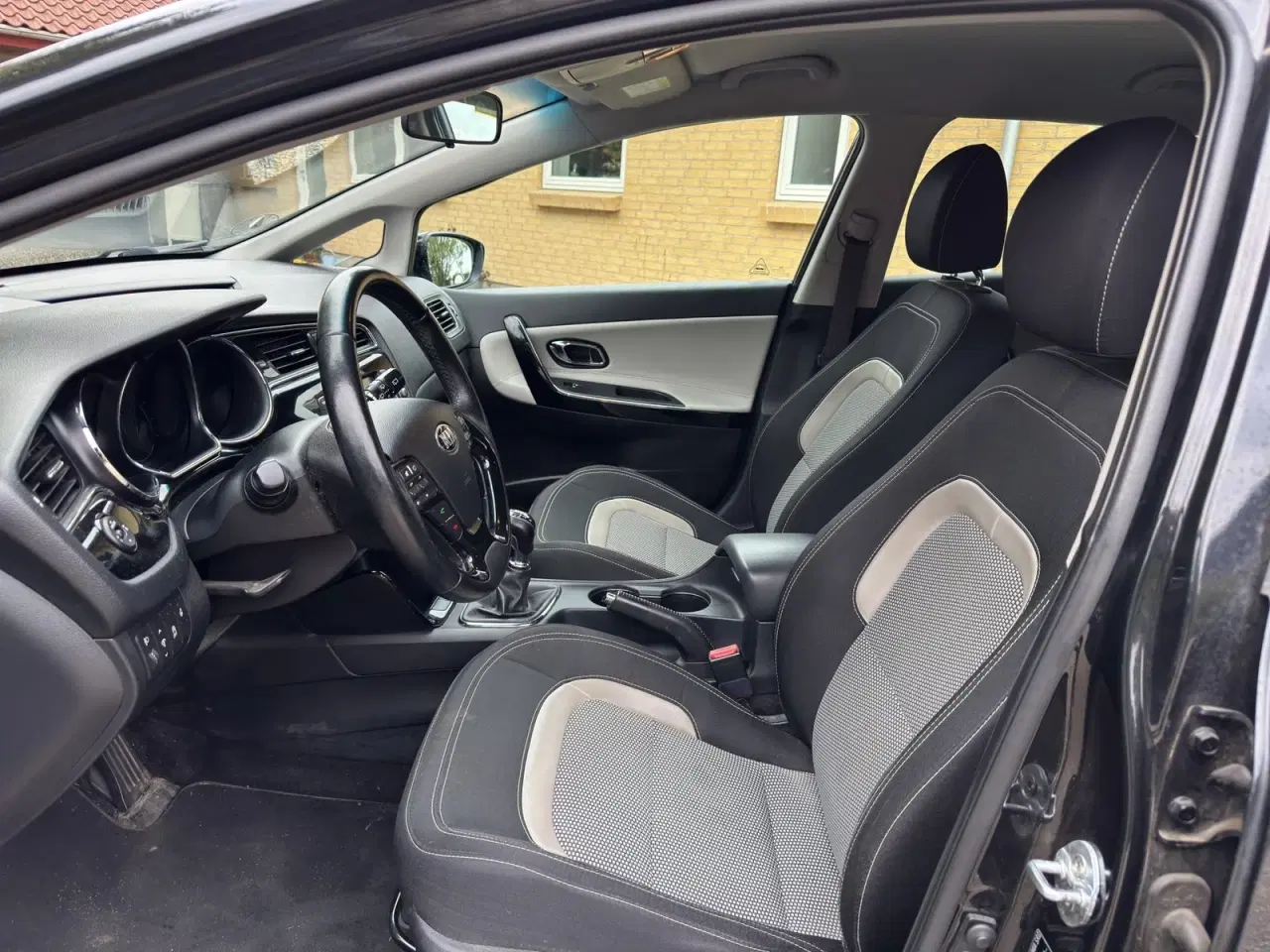Billede 9 - Kia Ceed 1,6 CRDi 136 Attraction SW