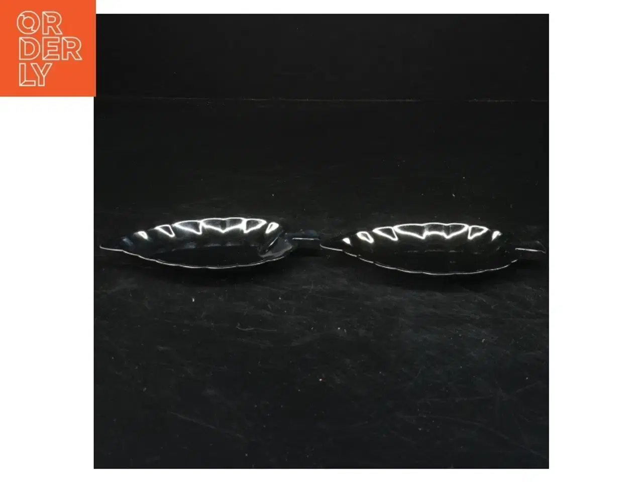 Billede 2 - Formet plade i bladform (str. 12x9 cm)