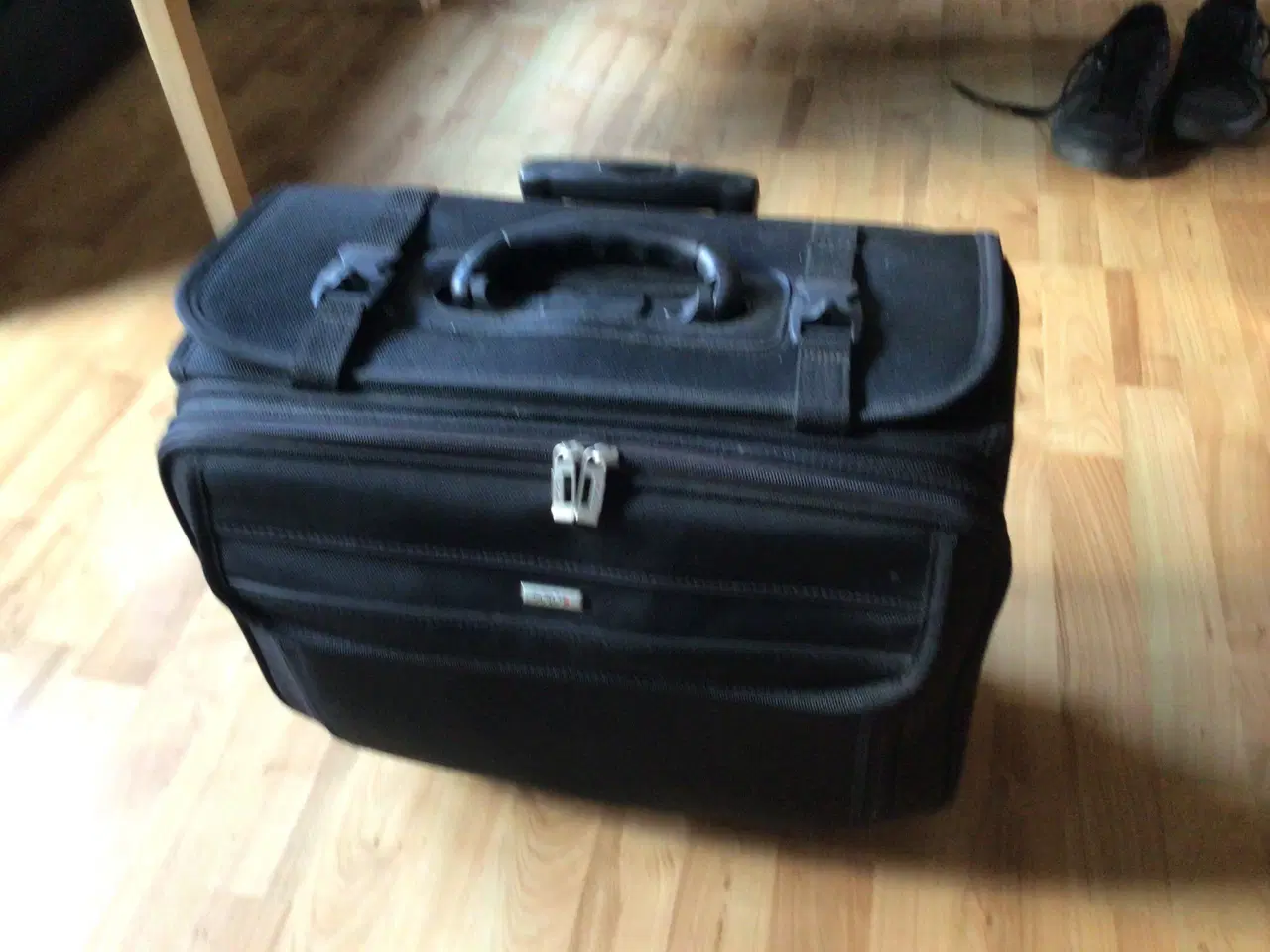 Billede 1 - Business kuffert/ computer taske