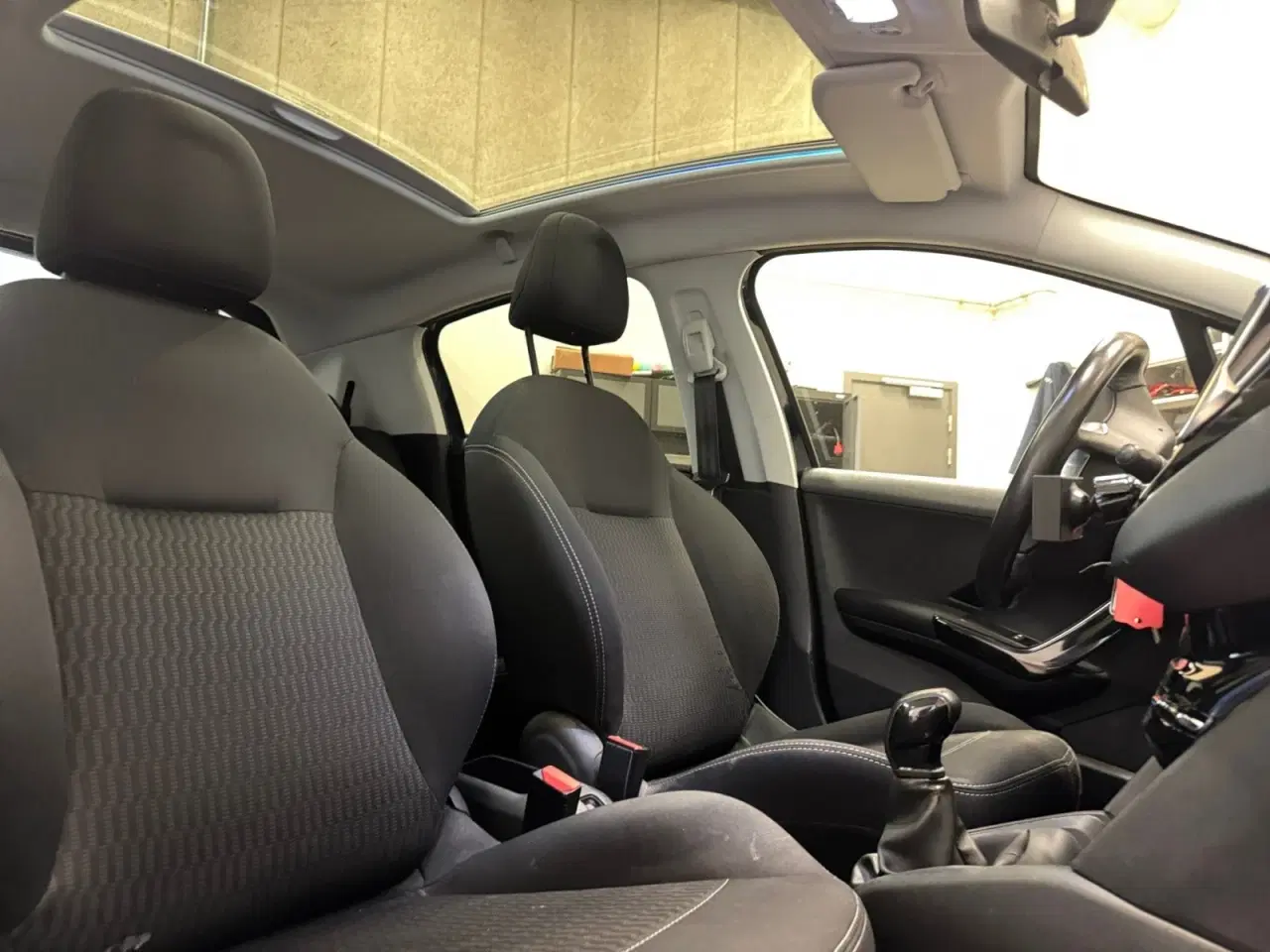 Billede 16 - Peugeot 208 1,6 BlueHDi 100 Envy Sky