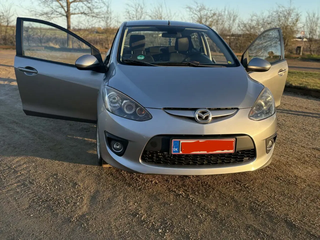 Billede 3 - 🚗 Mazda 2 Sport 1.6 Diesel – 2010 – Økonomisk og 