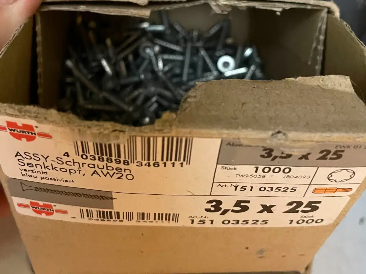 Billede 8 - Skruer og lidt søm