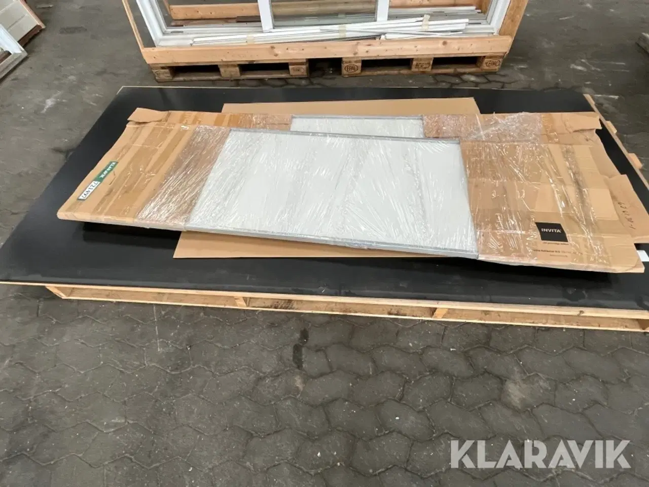 Billede 8 - Lot - Fiberplader, plader til gulvvarme og skydelåger ekskl. Skinner