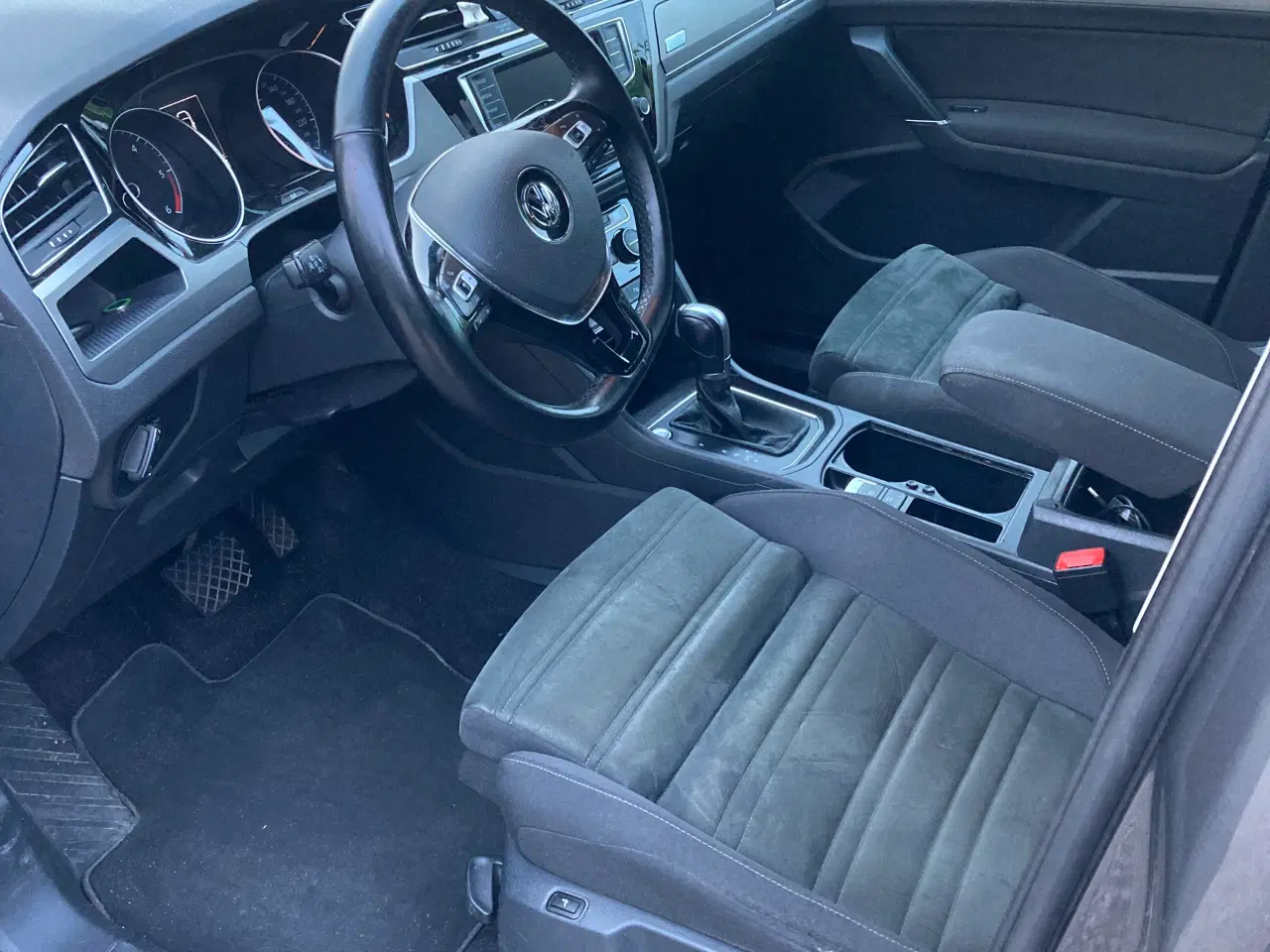 Billede 4 - VW Touran 1.6 TDI DSG