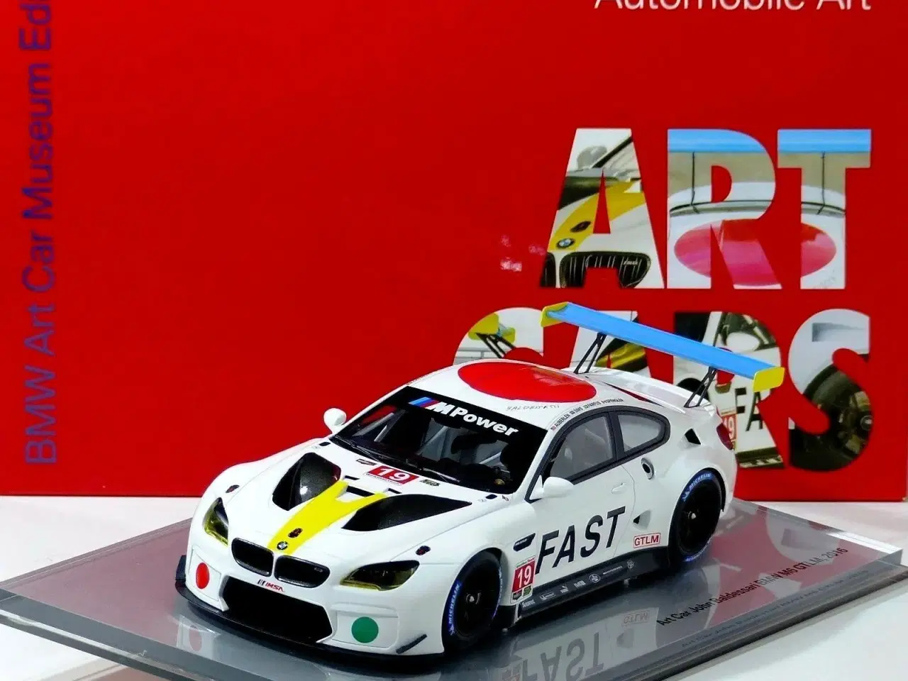 Billede 1 - 2016 BMW M6 GTLM Artcar 1:18  Producent: KYOSHO  