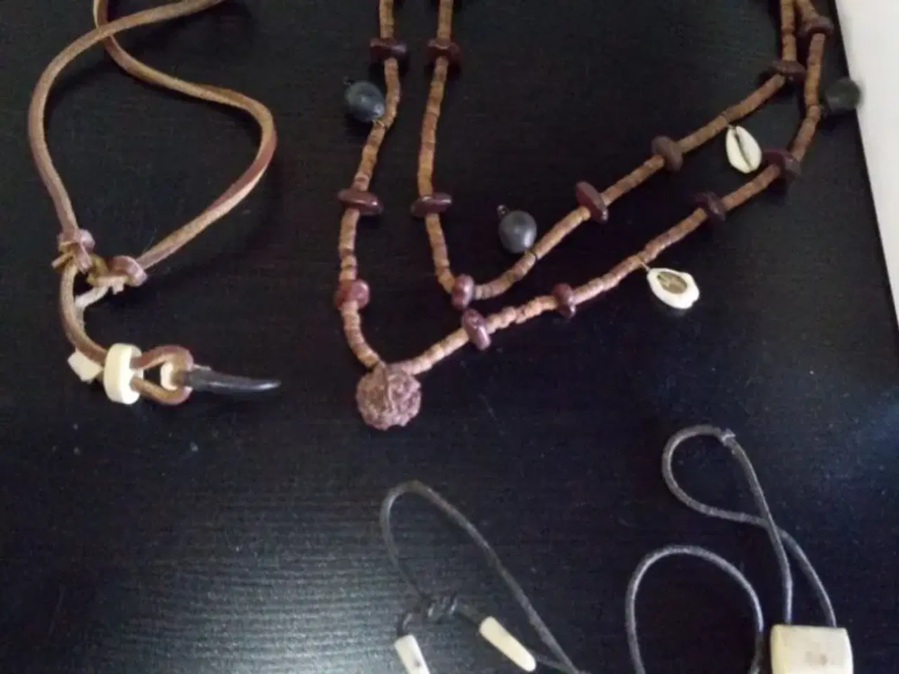 Billede 1 - Grødlandske halskæder