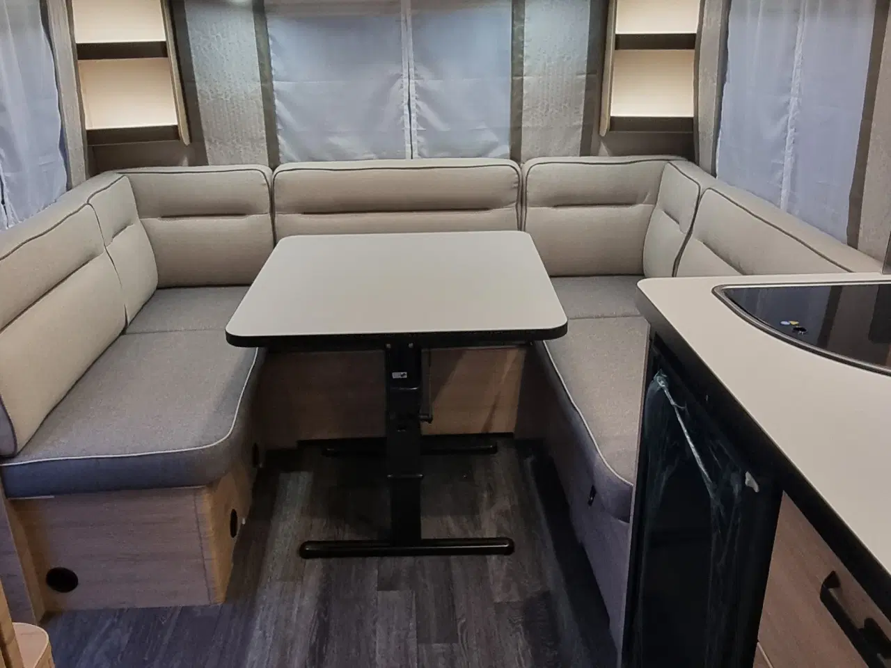 Billede 3 - Weinsberg CaraOne 450 FU EDITION HOT 2026.