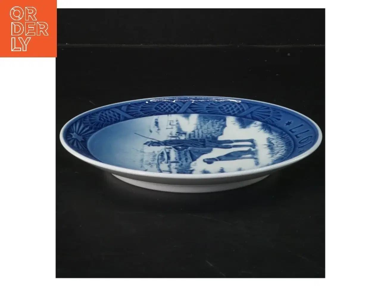 Billede 2 - Platte med jagtscene fra Royal Copenhagen (str. 18,5 cm)