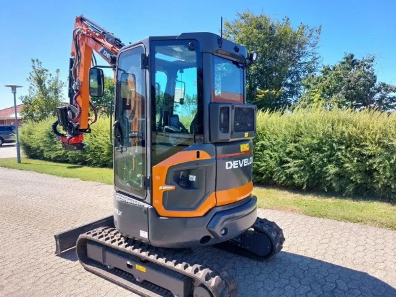 Billede 3 - Demo Develon DX27Z-7 65 timer