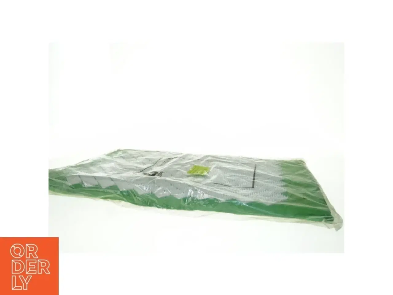 Billede 3 - Grøn akkupressur pude med plastpigge fra Udkanten (str. 40 x 67 cm)
