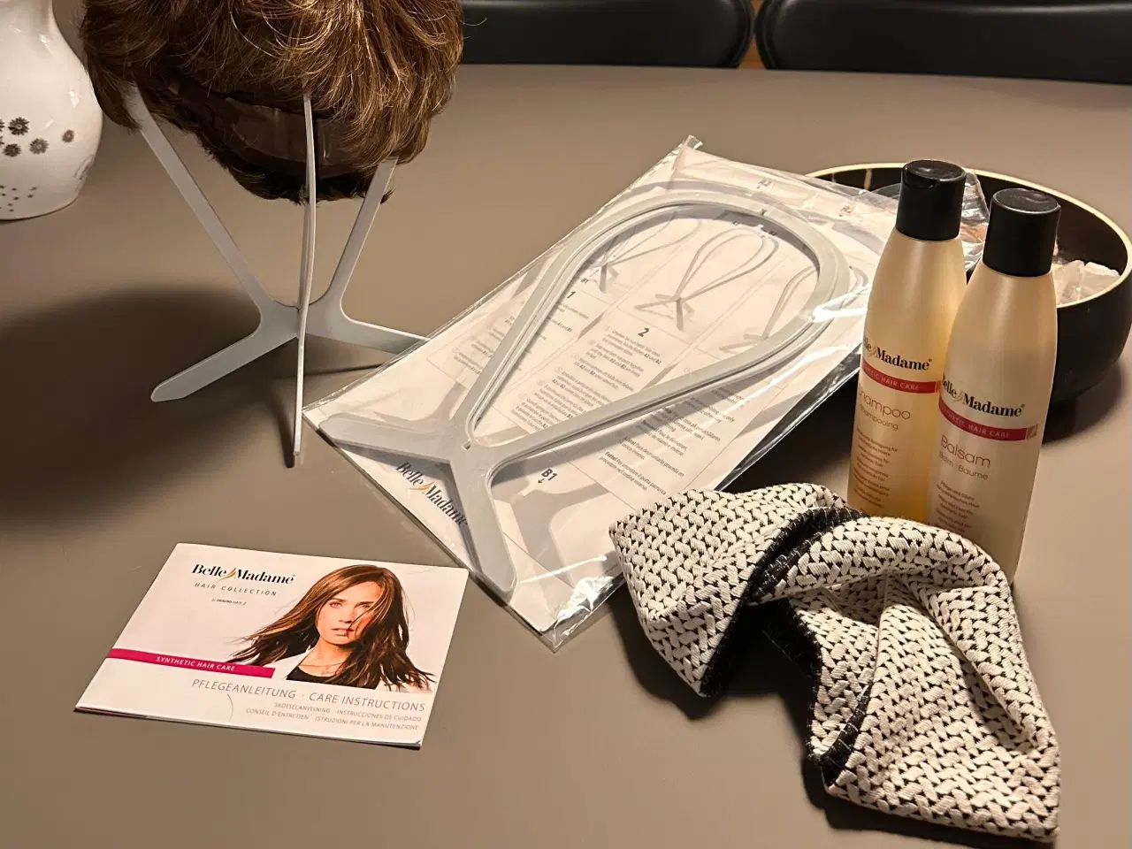 Billede 1 - Paryk - høj kvalitet fra Belle Madame