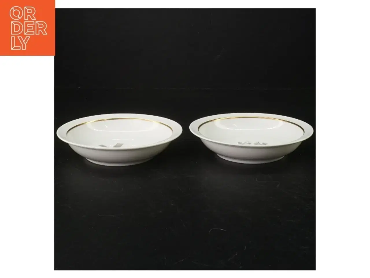 Billede 2 - Dybe porcelænstallerkener fra Royal Copenhagen (str. 14 cm)