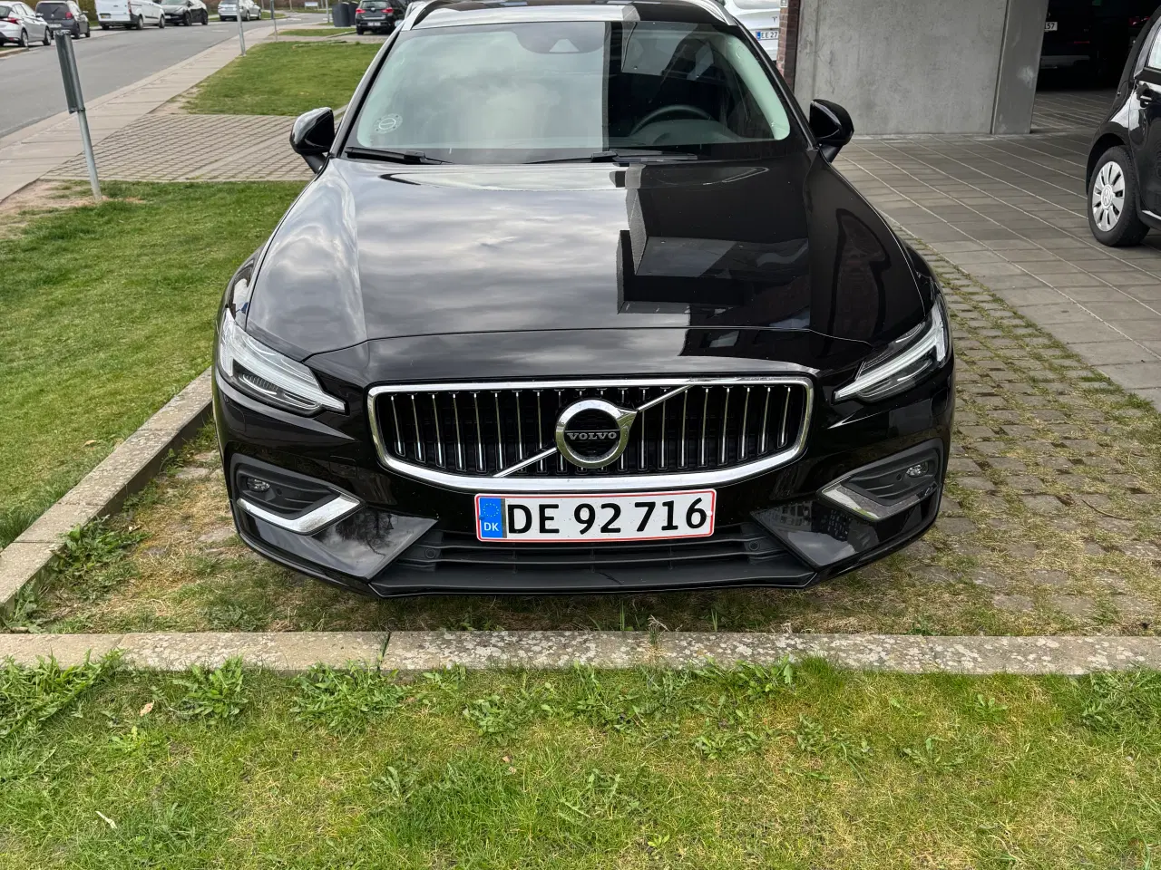 Billede 2 - Volvo V60 B4 Inscription - model 2022