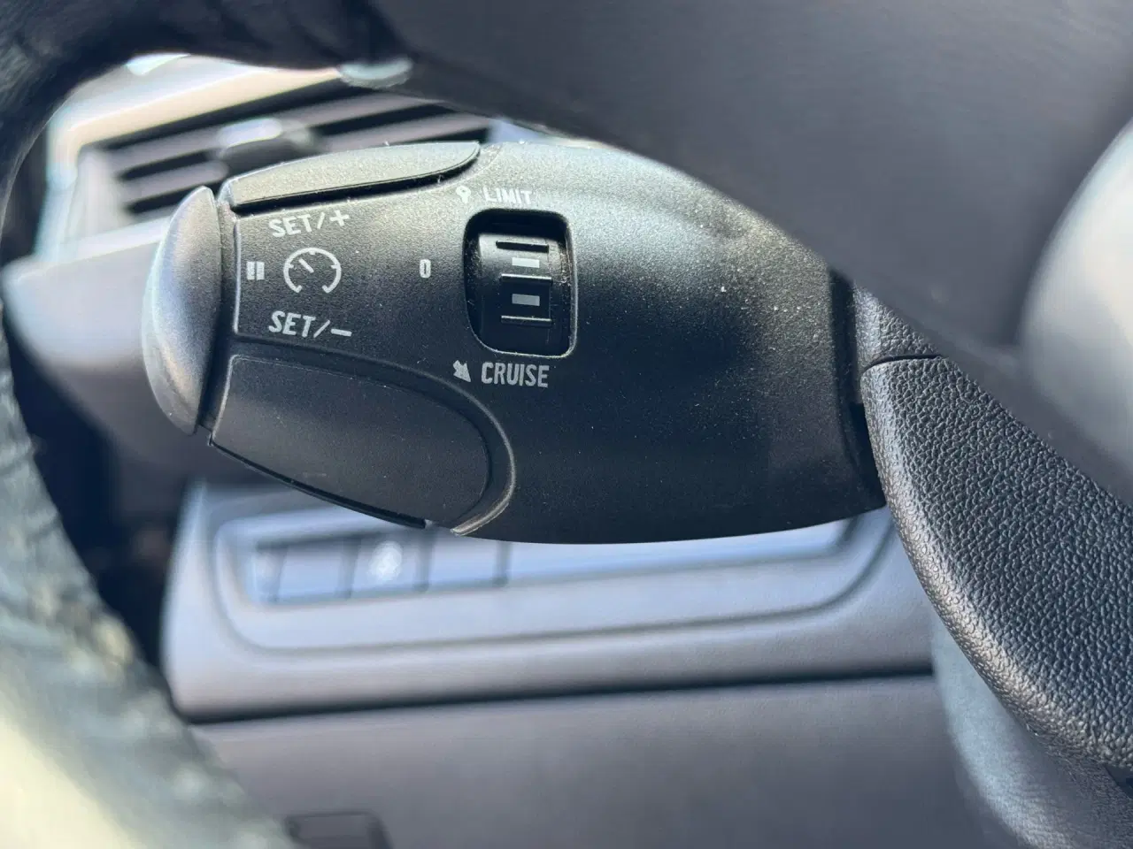 Billede 10 - Peugeot 208 1,2 VTi Allure 82HK 5d