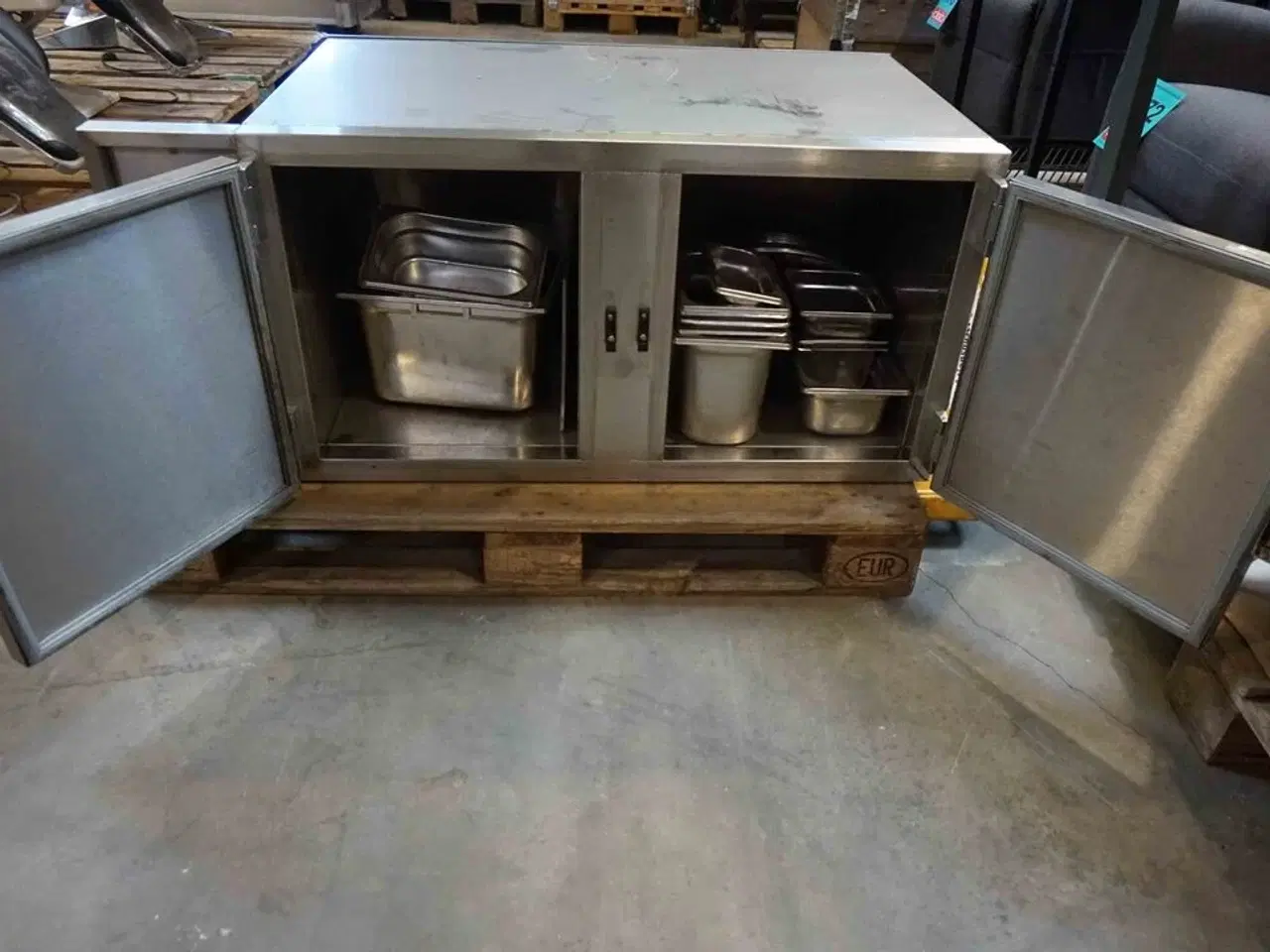 Billede 3 - Gastro Dobbelt varmeskab 1.0Kw  med tilbehør (MOMSFRI)