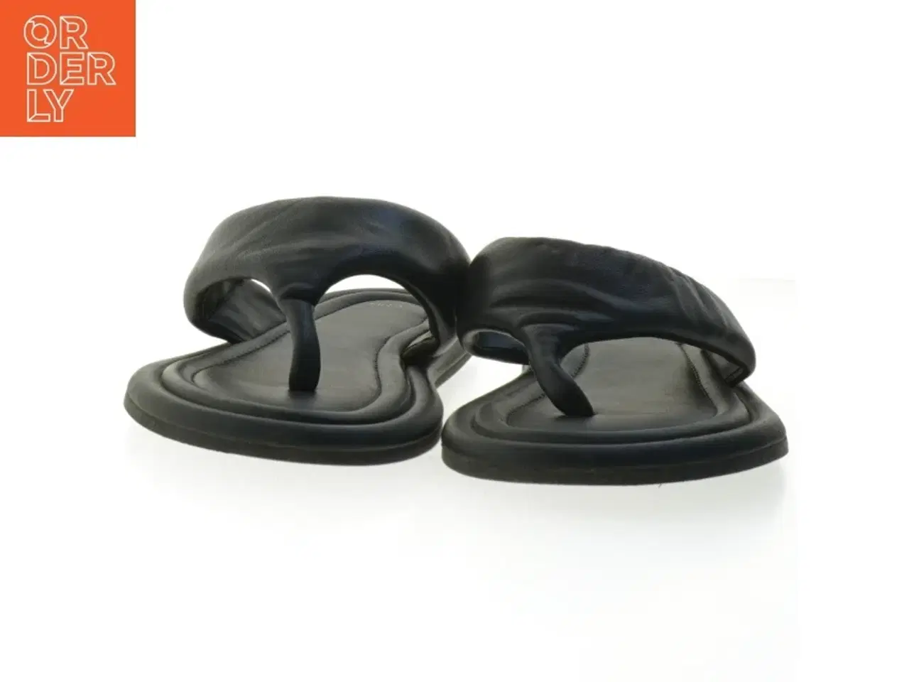 Billede 3 - Sorte flip-flops, størrelse 41 fra Mng (str. 41 )