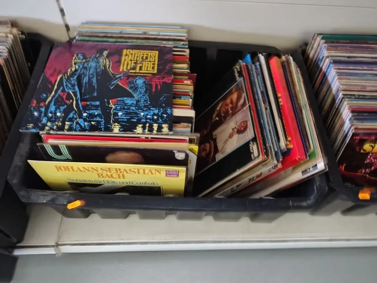 Billede 3 - Tre kasser LP'er