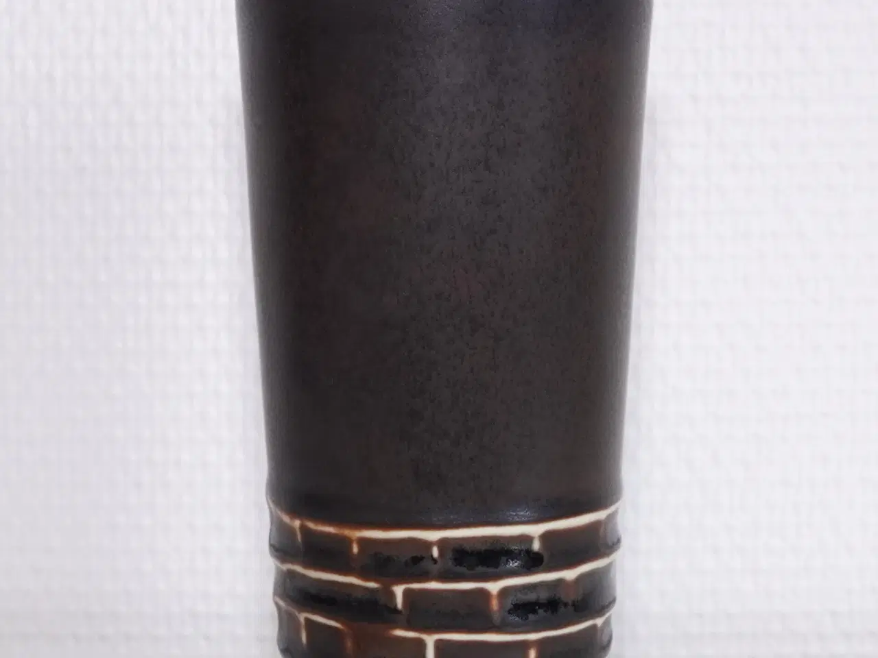 Billede 1 - Vase (1941-1964) af Hertha Bengtson for Rørstrand