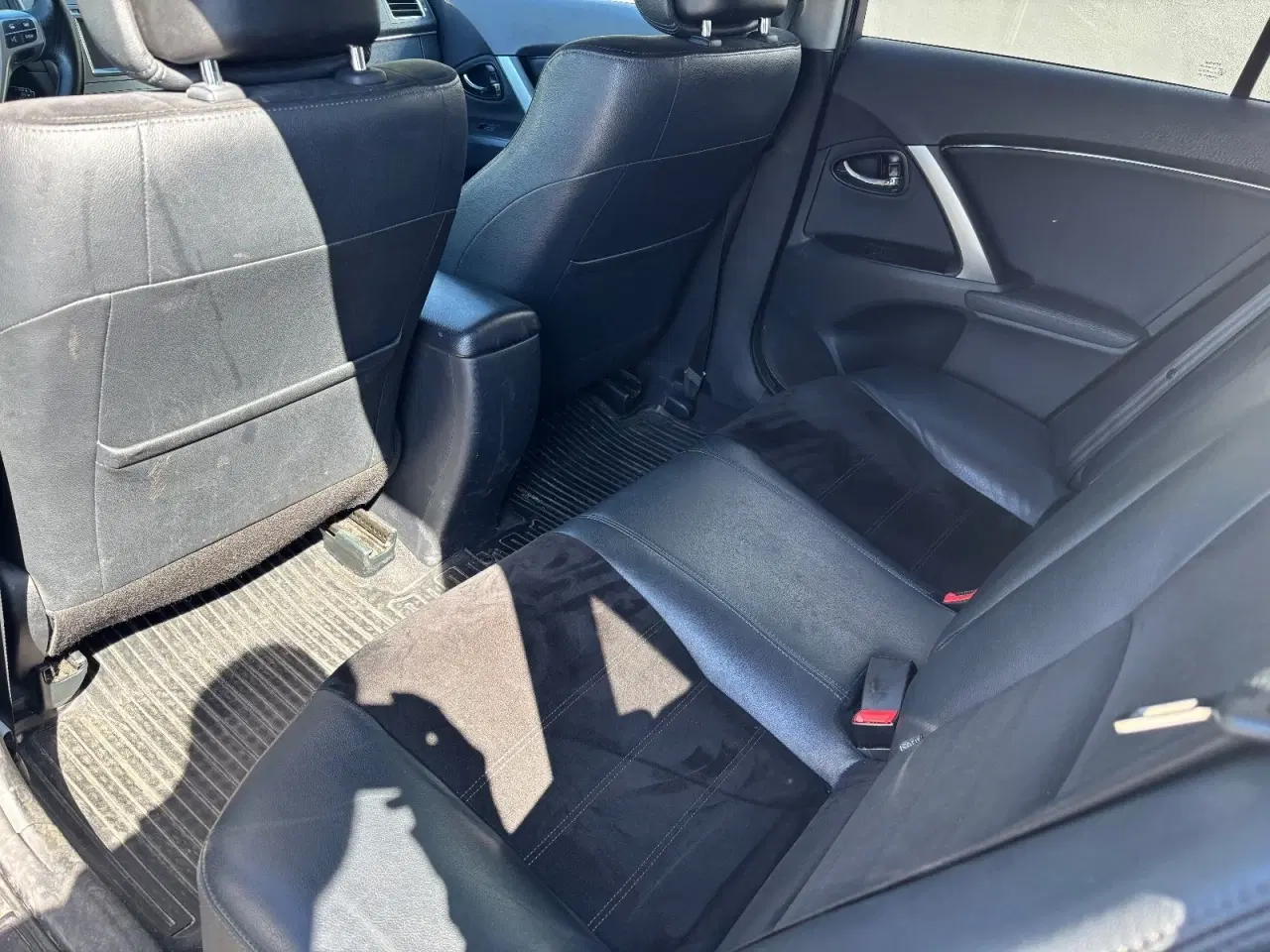 Billede 15 - Toyota Avensis 2,0 D-4D T1 stc.