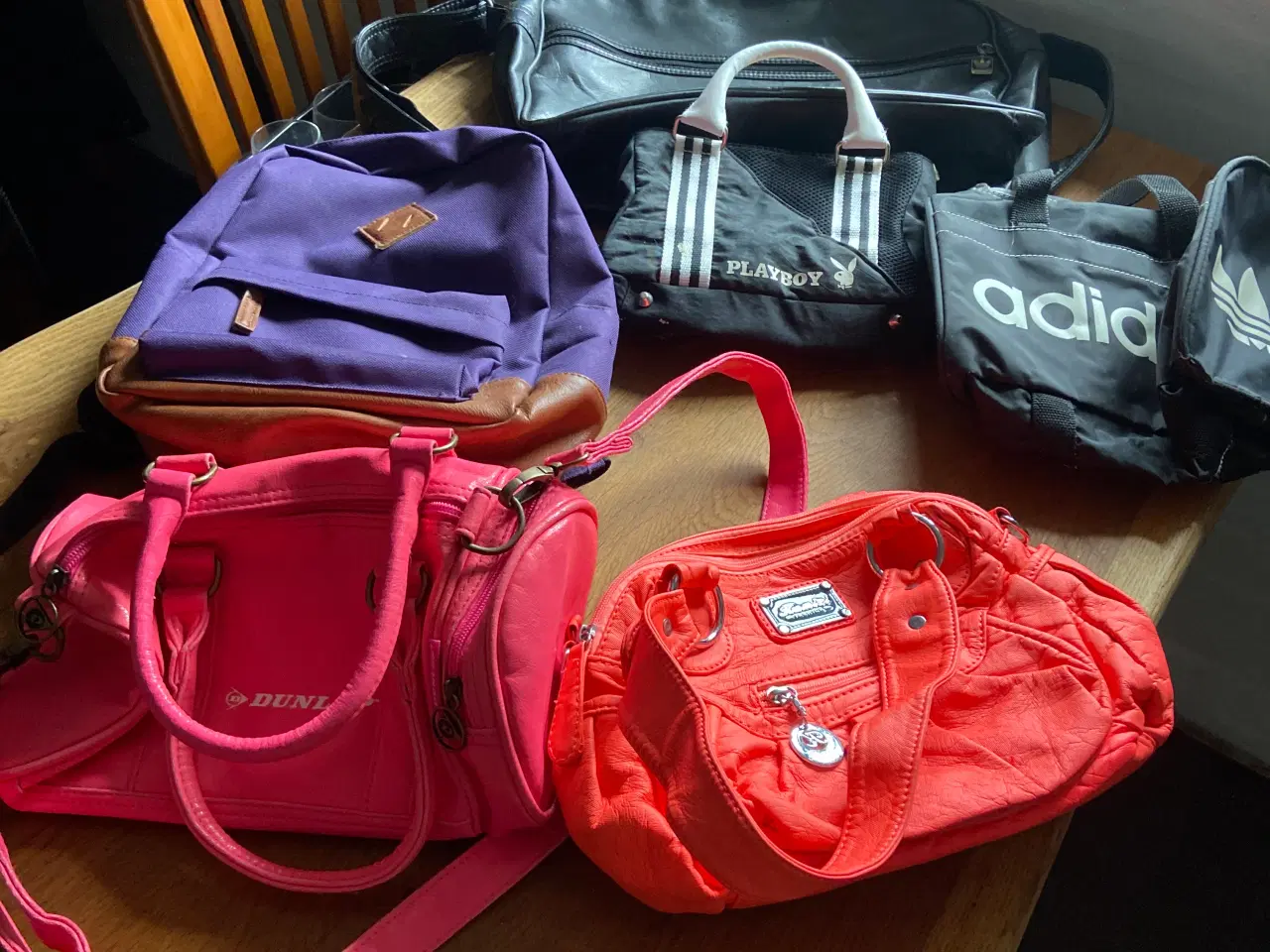 Billede 2 - adidas sportstaske , lille adidas taske , lille pl