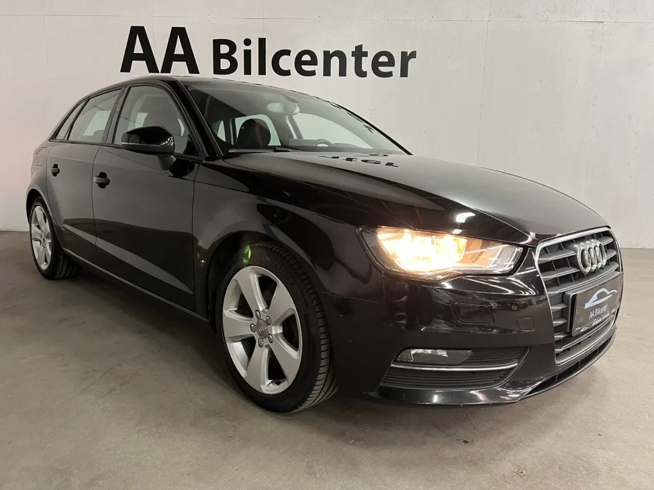Billede 1 - Audi A3 1,6 TDi Ambition Sportback  S-tr.