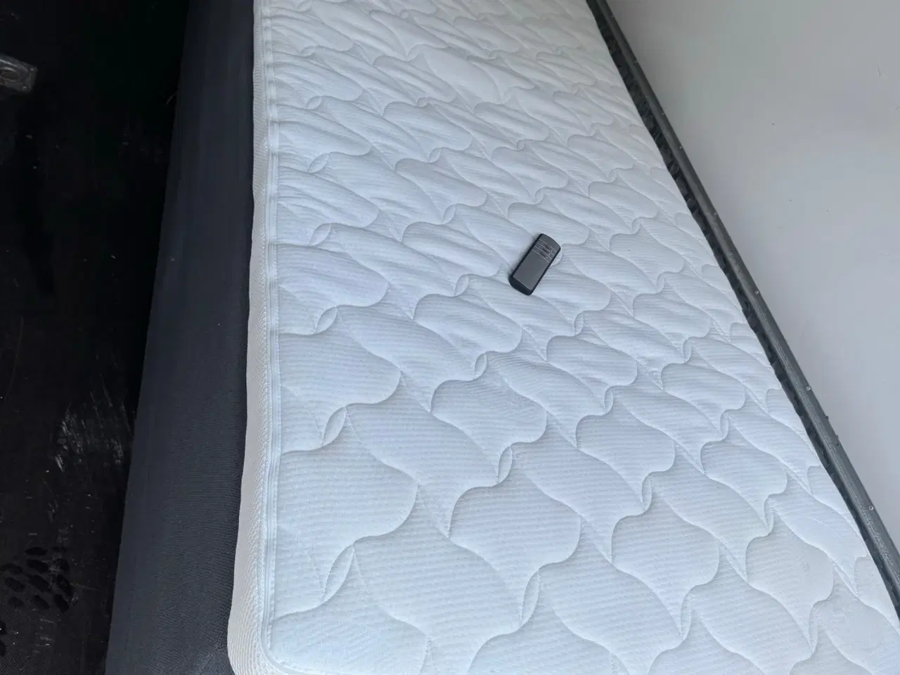 Billede 1 - Elevations seng sælges 