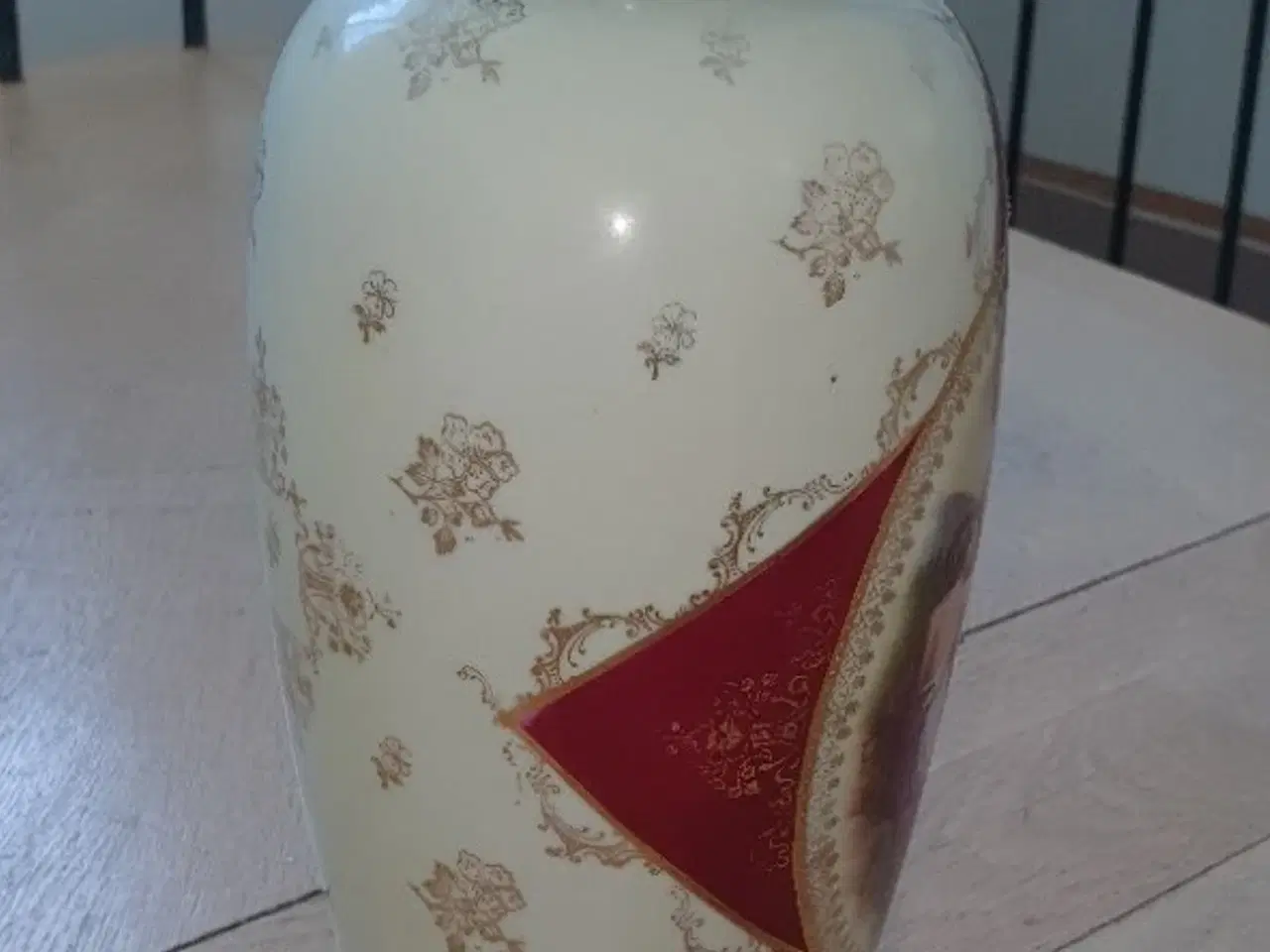 Billede 2 - Porcelæn Vase