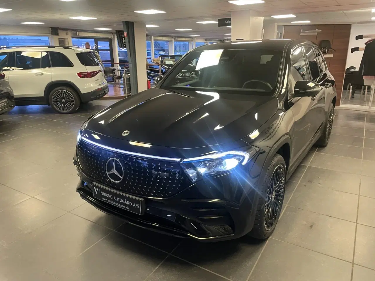 Billede 2 - Mercedes EQB250+  AMG Edition