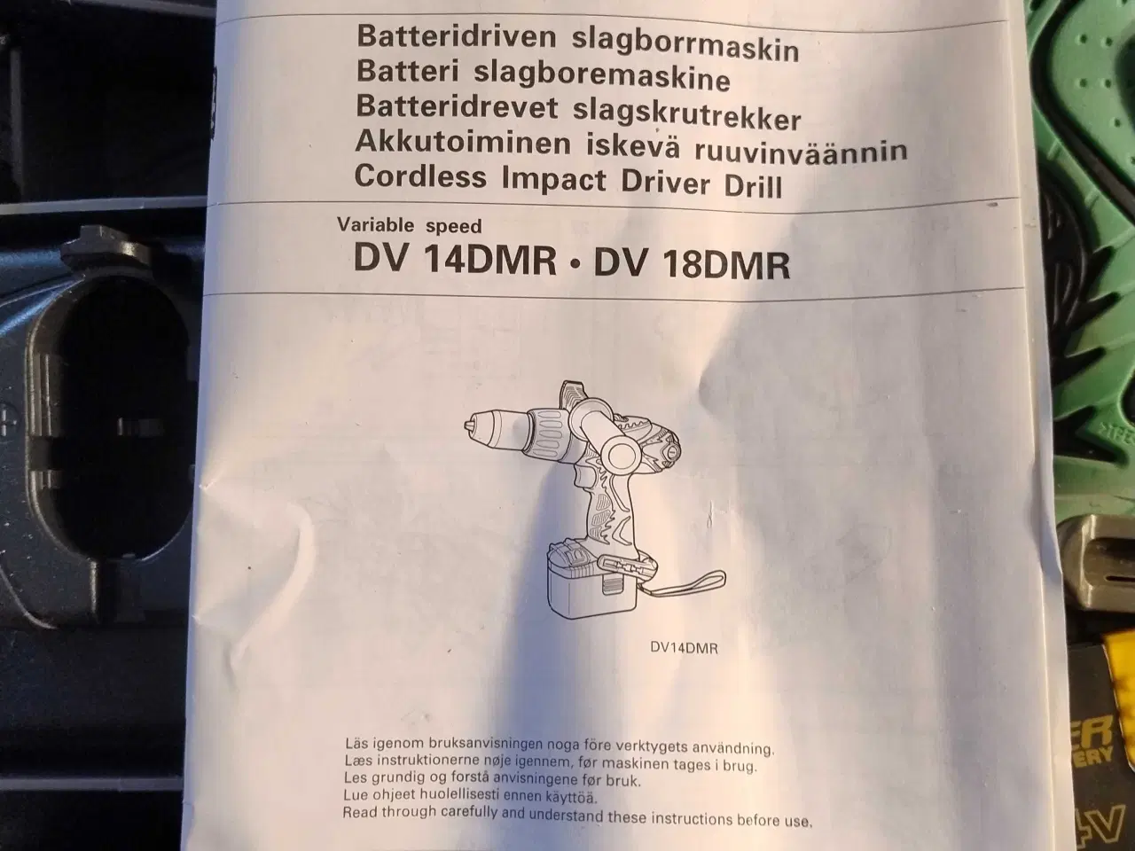 Billede 8 - Boremaskine Hitachi med hammer til batteri 