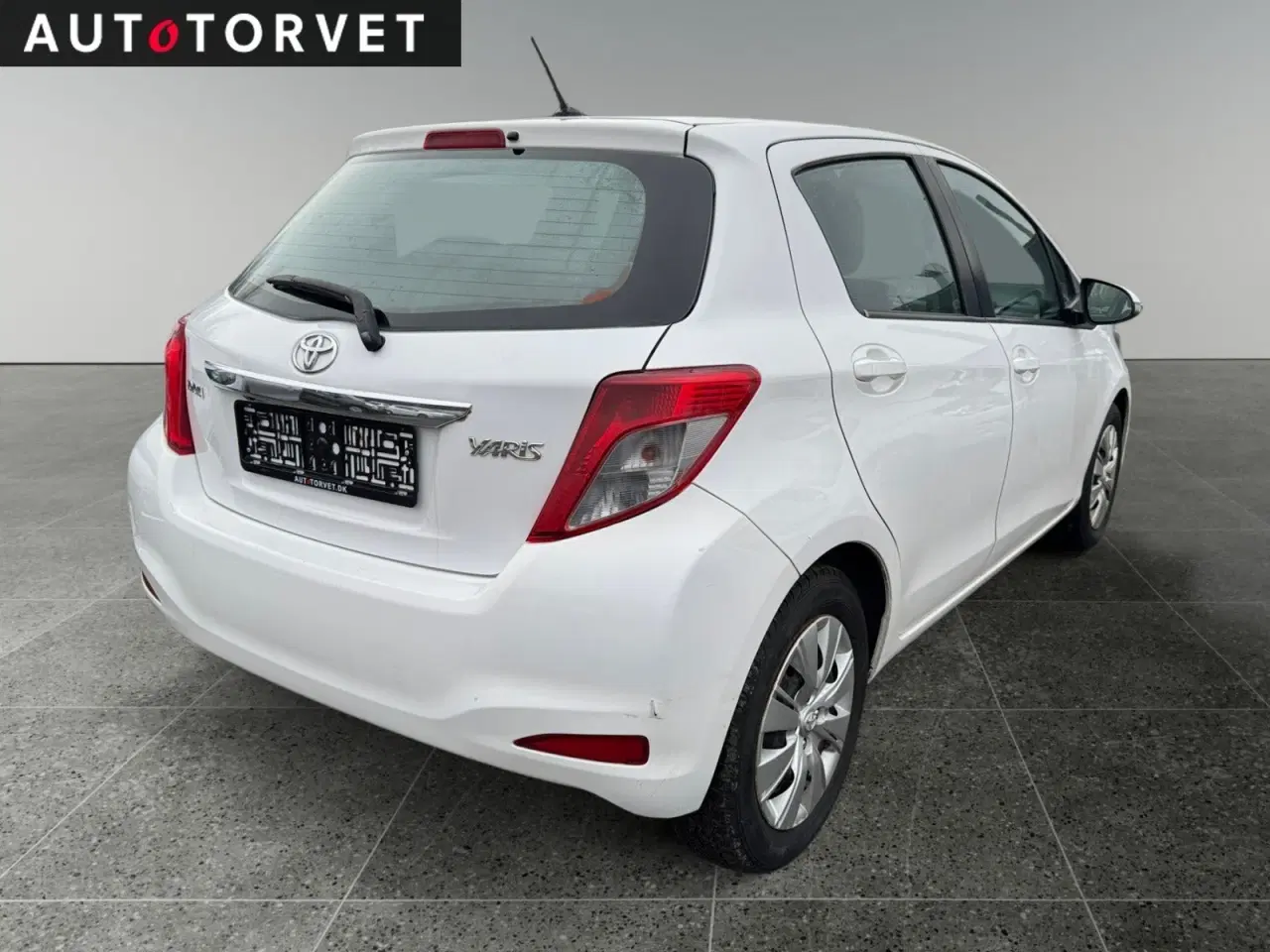 Billede 4 - Toyota Yaris 1,0 VVT-i T2 Touch