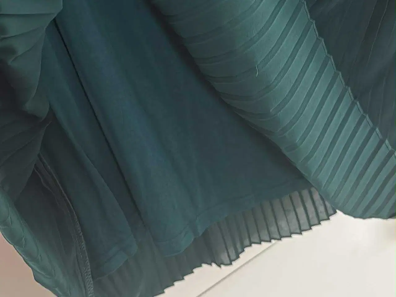 Billede 3 - Kjole fra Zizzi i str M