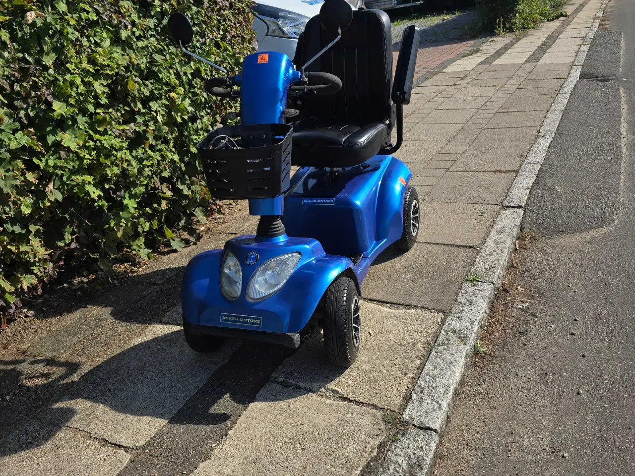 Billede 2 - Elscooter mrk Anker