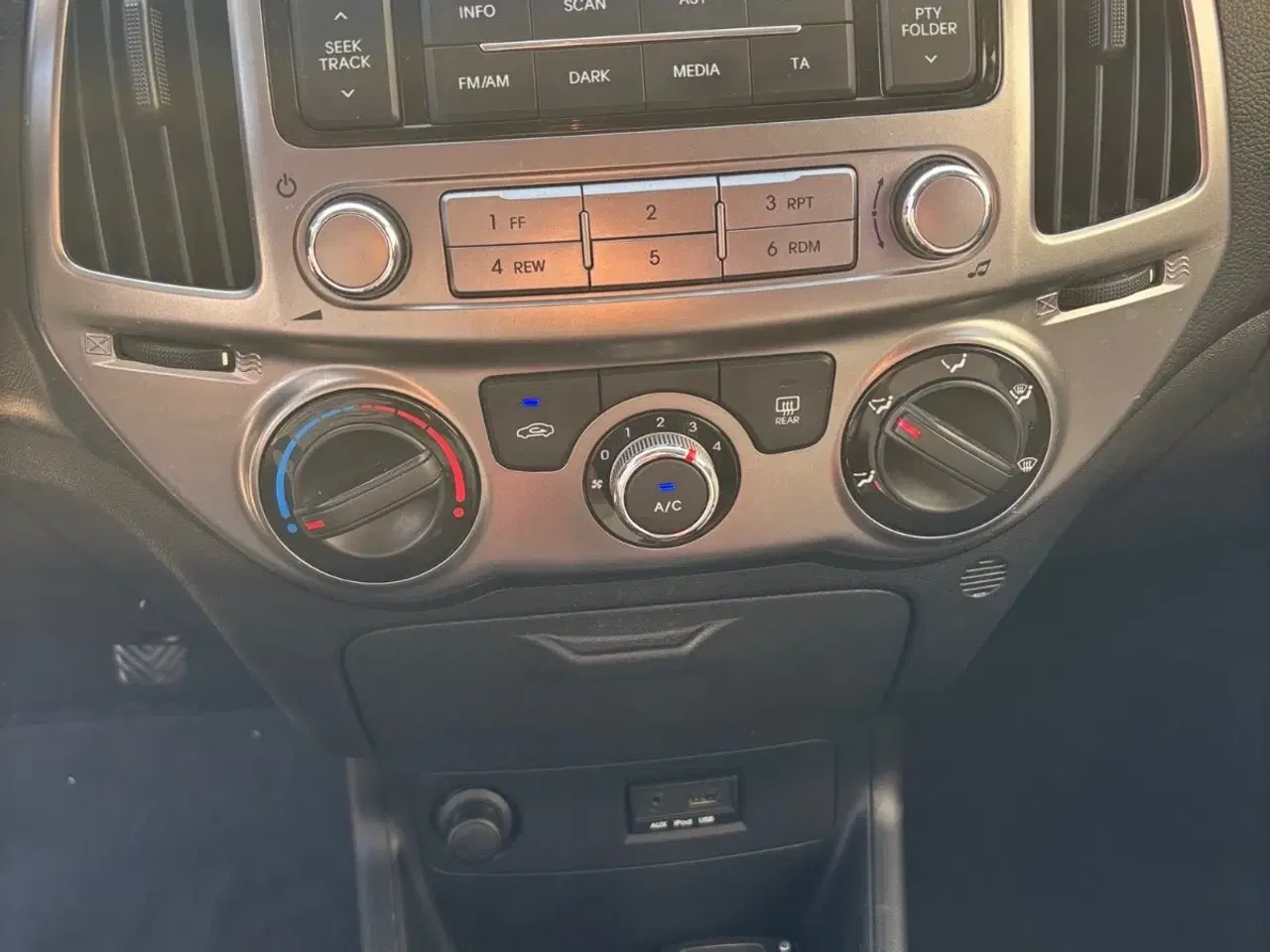 Billede 8 - Hyundai i20 1,25 Classic XTR