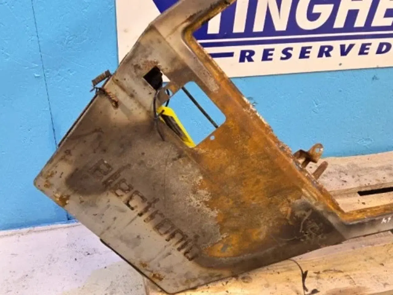 Billede 10 - Massey Ferguson 3085 Dør L. 3385264M92