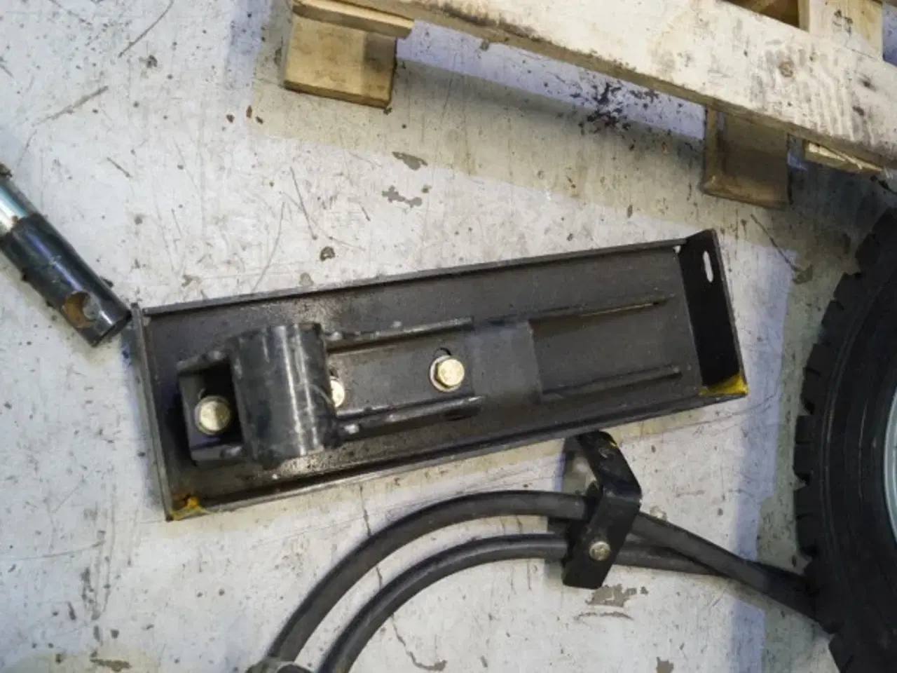 Billede 12 - Hydraulisk Støttehjul