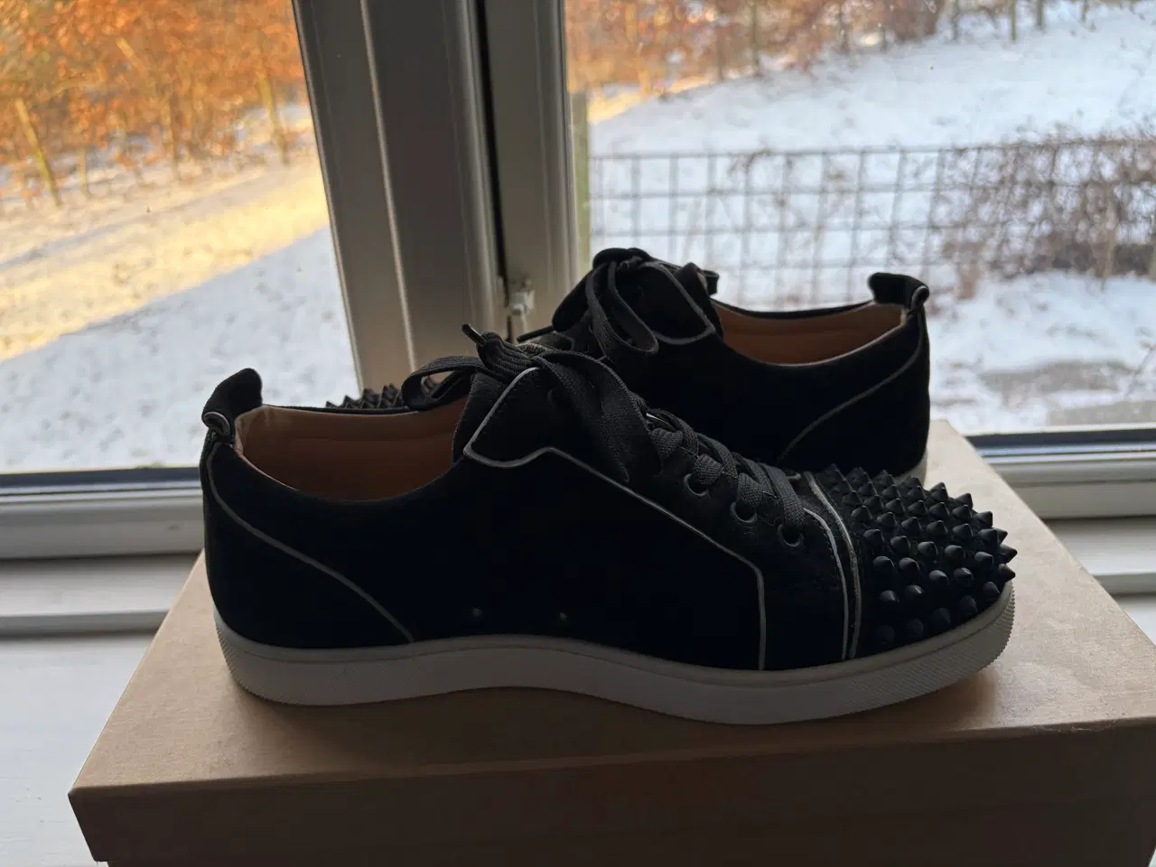 Billede 4 - Næsten ubrugte Christian louboutin