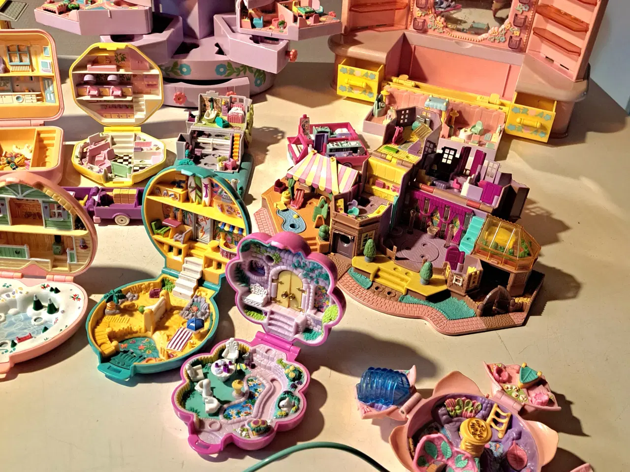 Billede 2 - Polly Pocket x 16 m figurer 