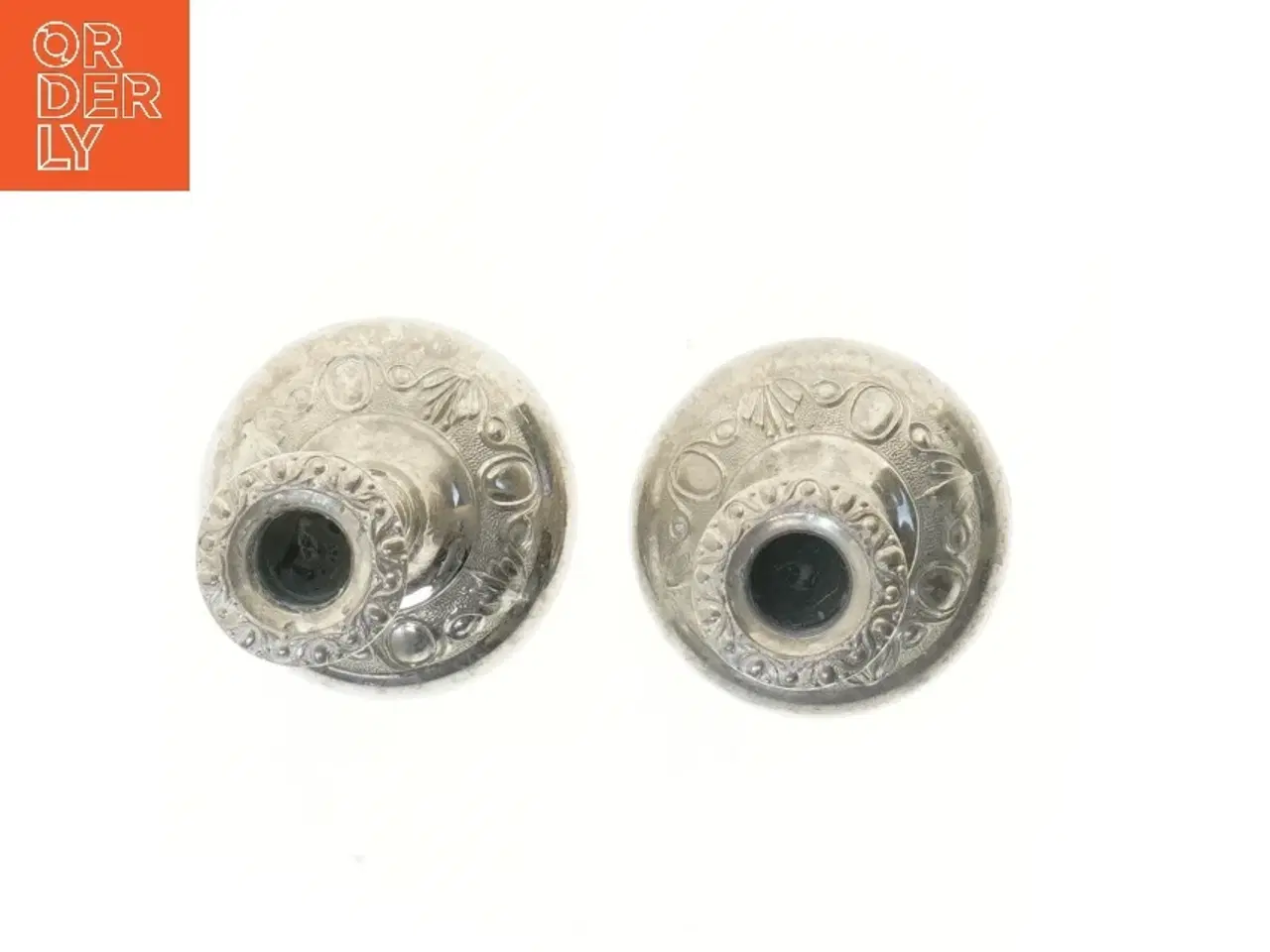 Billede 2 - Antikke lysestager (str. 19,5 cm)