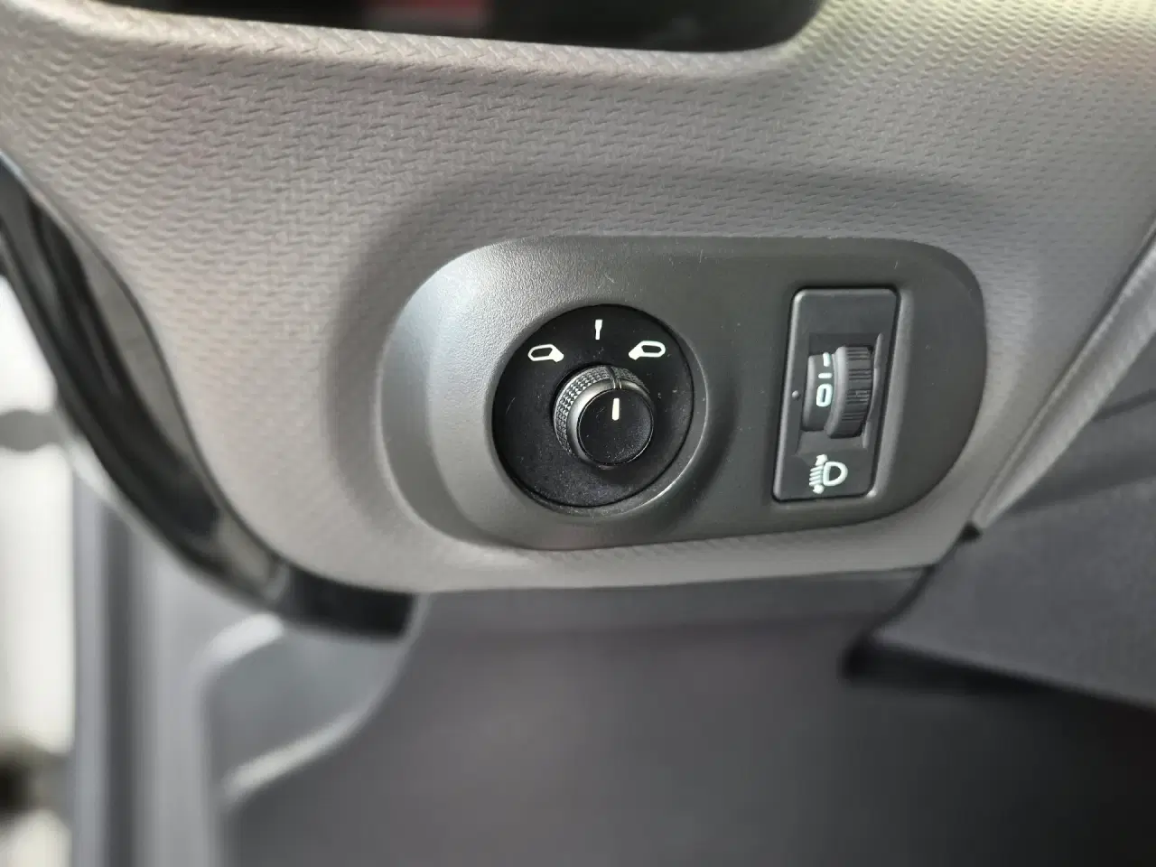 Billede 10 - Citroën C4 Cactus 1,6 Blue HDi Extra start/stop 100HK 5d