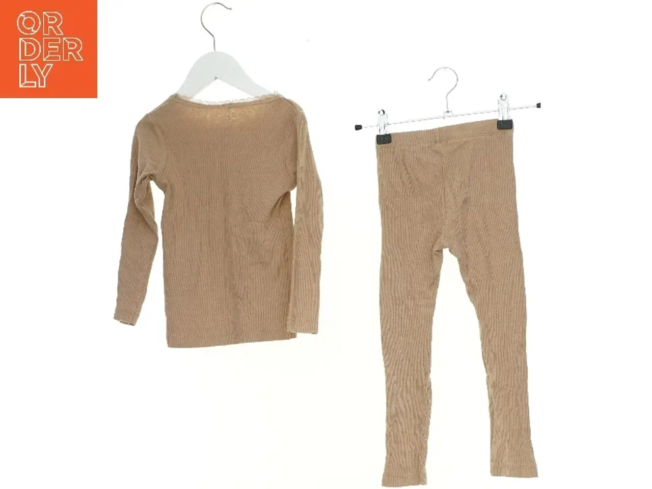 Billede 2 - Sæt fra Name It (str. 104 cm)