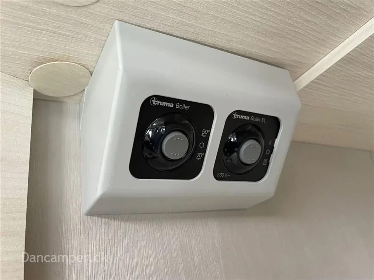 Billede 12 - 2021 - Chausson 640 Titanium Premium   Kommisionssalg - 200 AH Lithium, 2000W inverter, 170Hk &amp;amp;amp;amp;amp; 6-trins automatgear, Solceller mm.