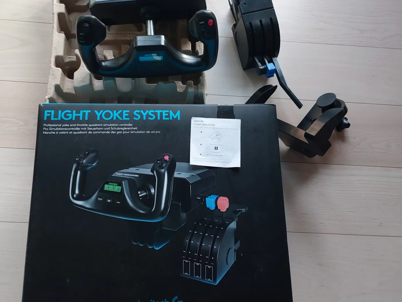 Billede 2 - Flight Yoke System fra Logitech