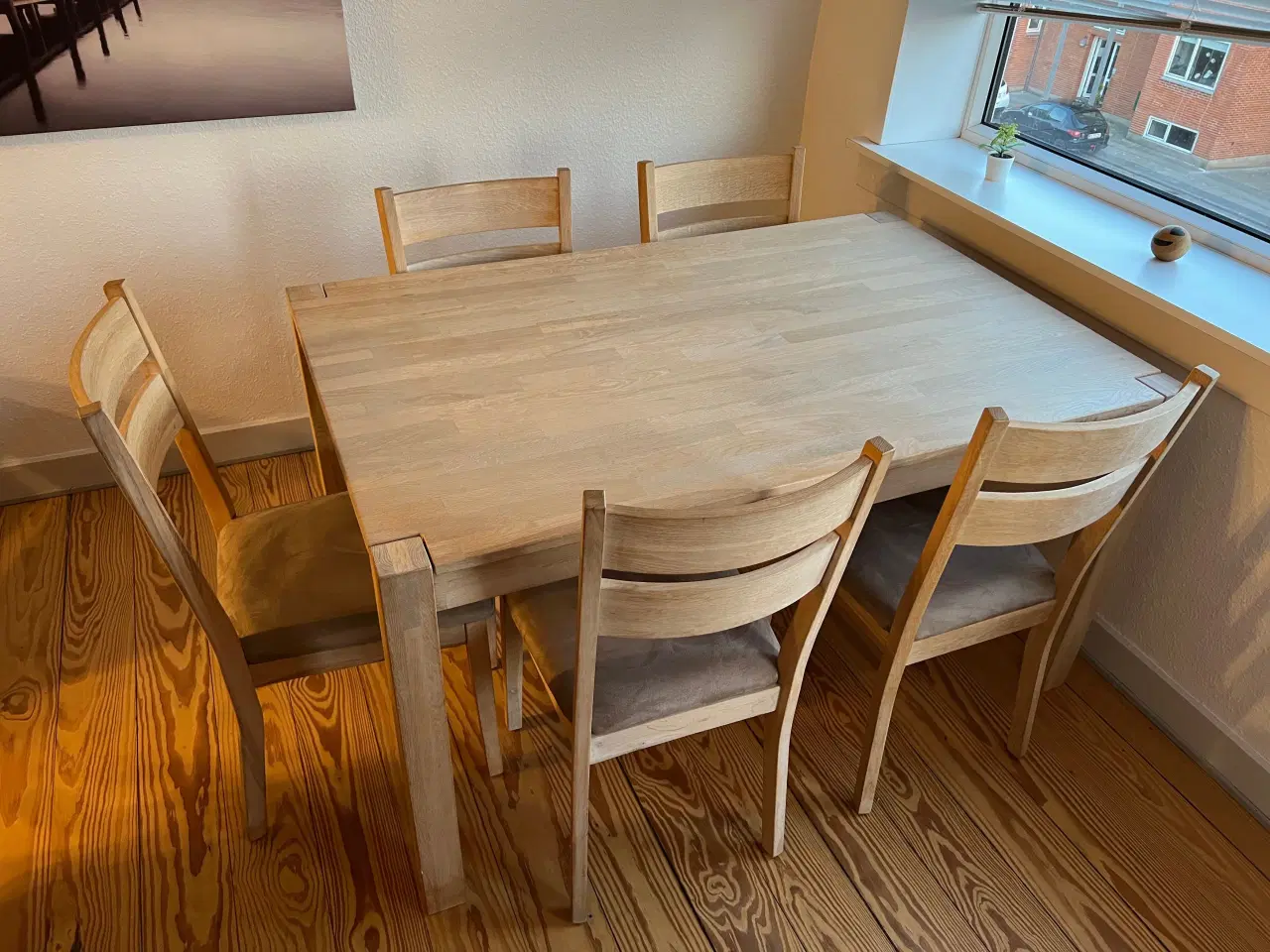 Billede 1 - Spisebord inkl 6 stole 