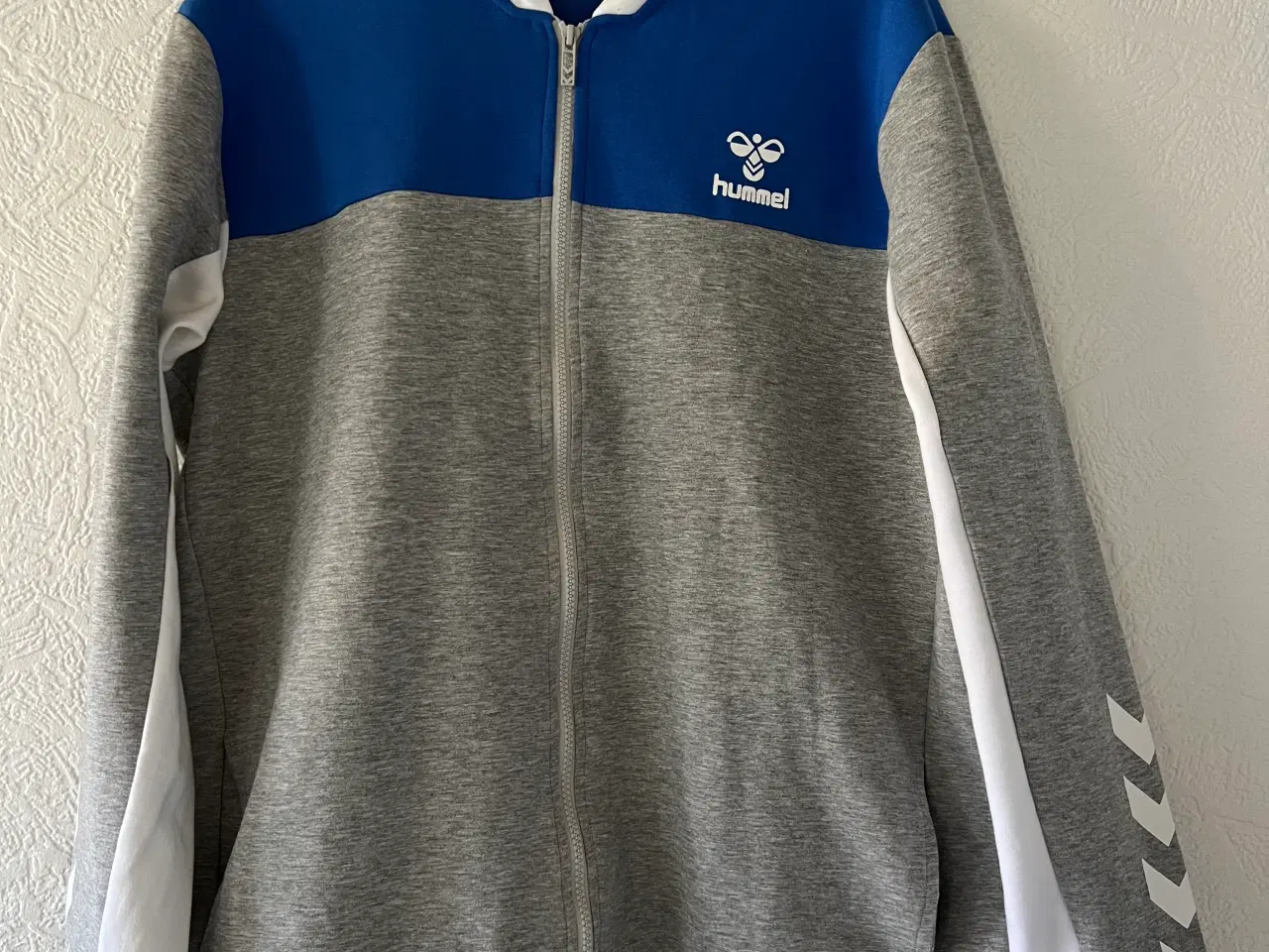 Billede 1 - NY Hummel Sweatshirt Str. XXL. 