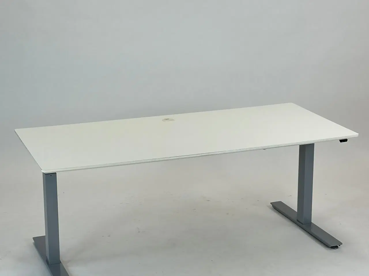 Billede 1 - Hæve-/sænkebord 180x80
