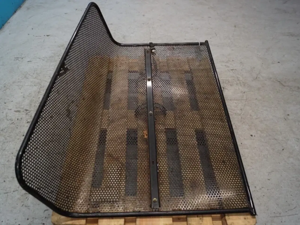 Billede 4 - Case 8010 Afskærmning 87510550