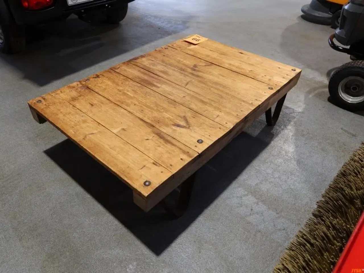 Billede 1 - LOUNGEBORD udfø